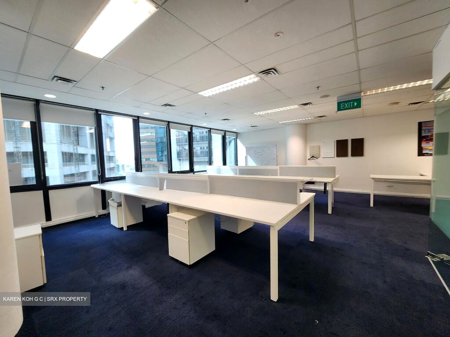 Hsbc Building (D1), Office #567582451